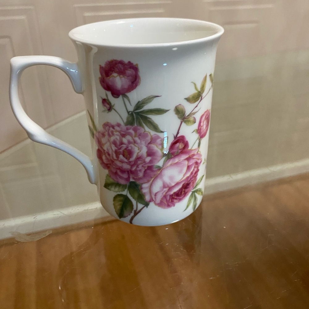 Stechcol Gracie Bone Floral/Bird China Tea/ Coffee Mug NEW